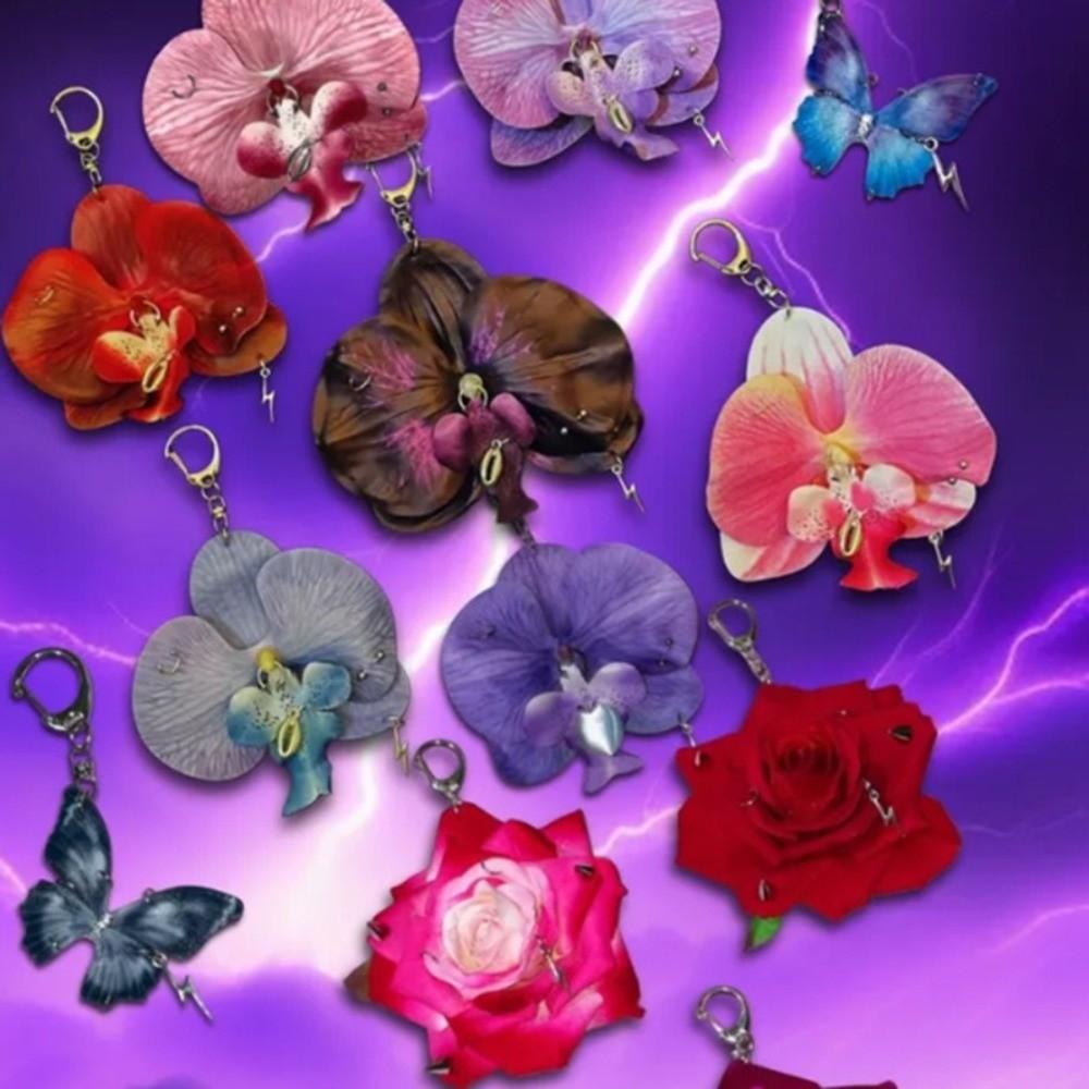 Exquisite Design Handmade Rose Keychain Rose Shape Imitation Flowers Pendant Keychain Decoration