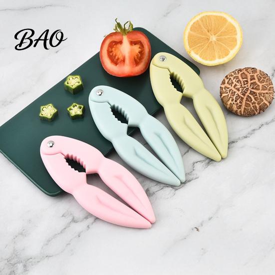 Notenkraker voor Harde Schalen Multifunctionele Kreeftenkrakers, Handheld Krabklauw Klem Gereedschap, Draagbare Ergonomische Walnootschilopener Openaar Notenkraker Makkelijk