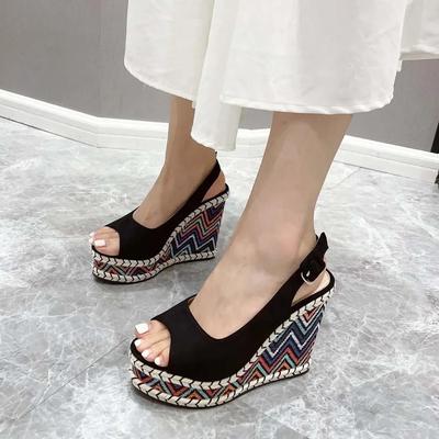 Fashion Sexy Peep Toe Wedge Sandals for Women Summer New Fashion Platform Flock Buckle Strap Chunky Shoes Sandalias