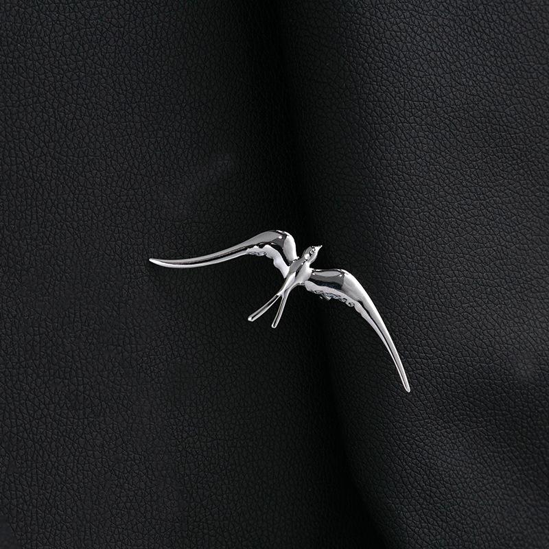 Ретро Металлическая Брошь Животное, Легкая Роскошь Высококачественная Одежда Ласточка Булавка Аксессуары