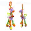 Neueste Sanfte Niedliche Giraffe Tier Handglocken Rasseln Mobile Plüsch Säugling Säugling Griff Spielzeug mit Beißring Neugeborenes Säugling Geschenke