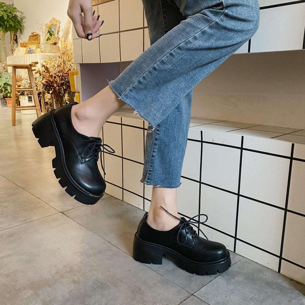 Новые осенне-весенние туфли-оксфорды для женщин — фото 7