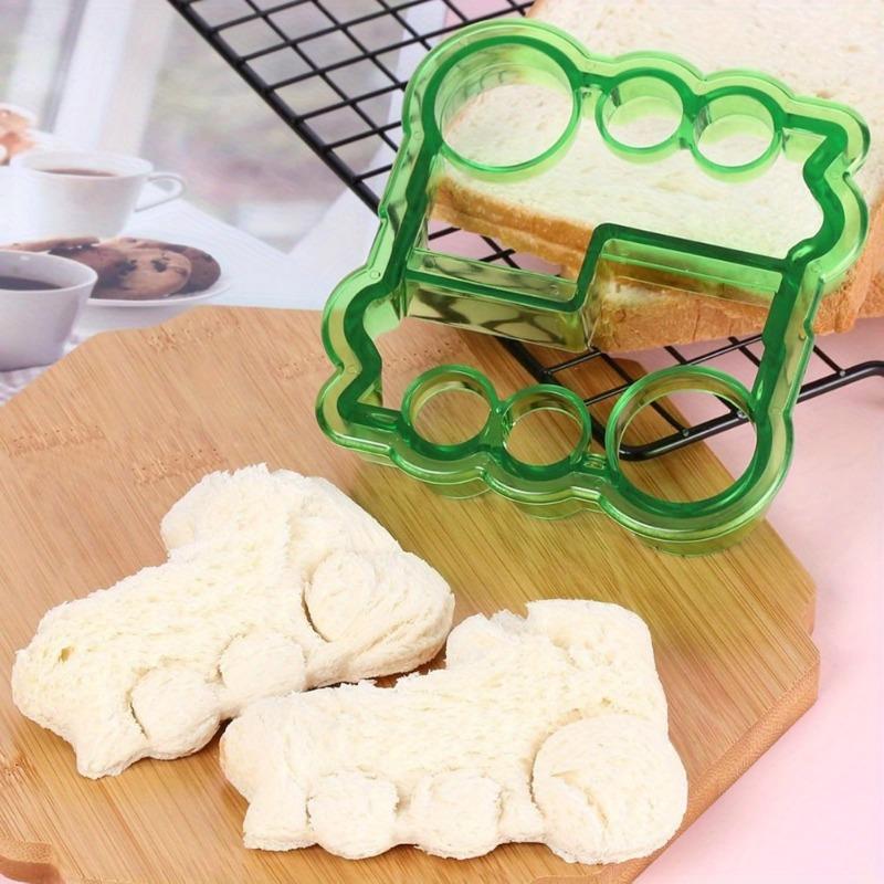 Sandwich and Cookie Cutters Set Fun Shapes Animal Puzzle Butterfly Stainless Steel and Plastic Food Molds for Kids Lunch Bento