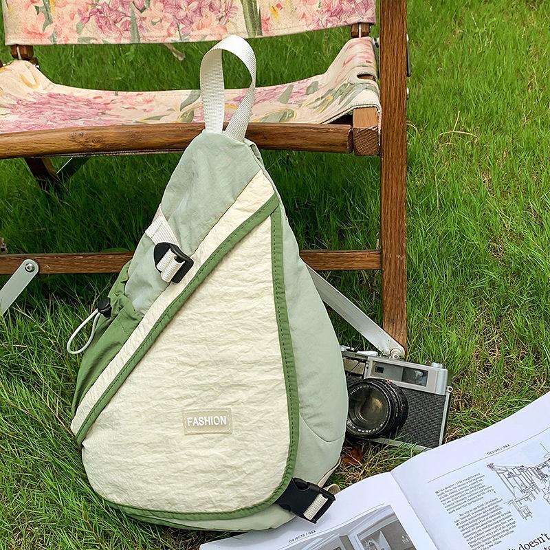 

Neutral Wind Outdoor Messenger Bag Men S And Women S Light Riding Large Capacity Breast Bag Waterproof Lightweight Bow And Arrow Diagonal Backpack зелений