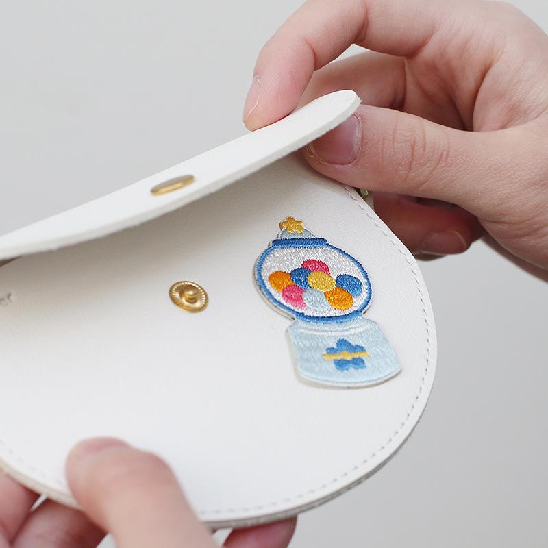 Sweet Girl Heart Unicorn Embroidery Pattern Sticker Clothes Mobile Phone Case Bag Decoration Sticker Clothes Patch Repair Subsidy