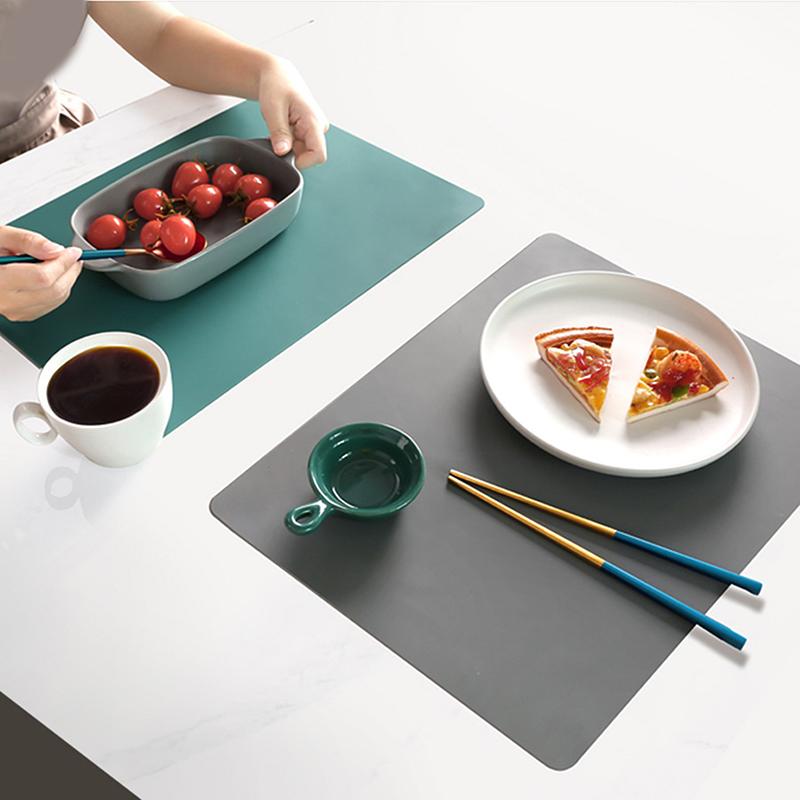 15.75"X11.81" Ekstra Stor Matkvalitets Silikon Vanntett Bordbrikke Varmeisolerende Sklisikker Vaskbar Bordmatte For Kjøkkenmiddag