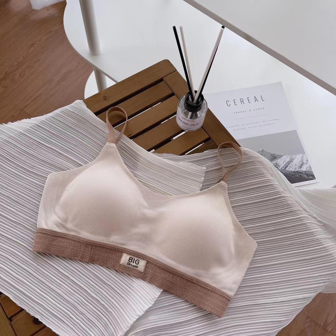 Бюстгальтер с резьбой — фото 16