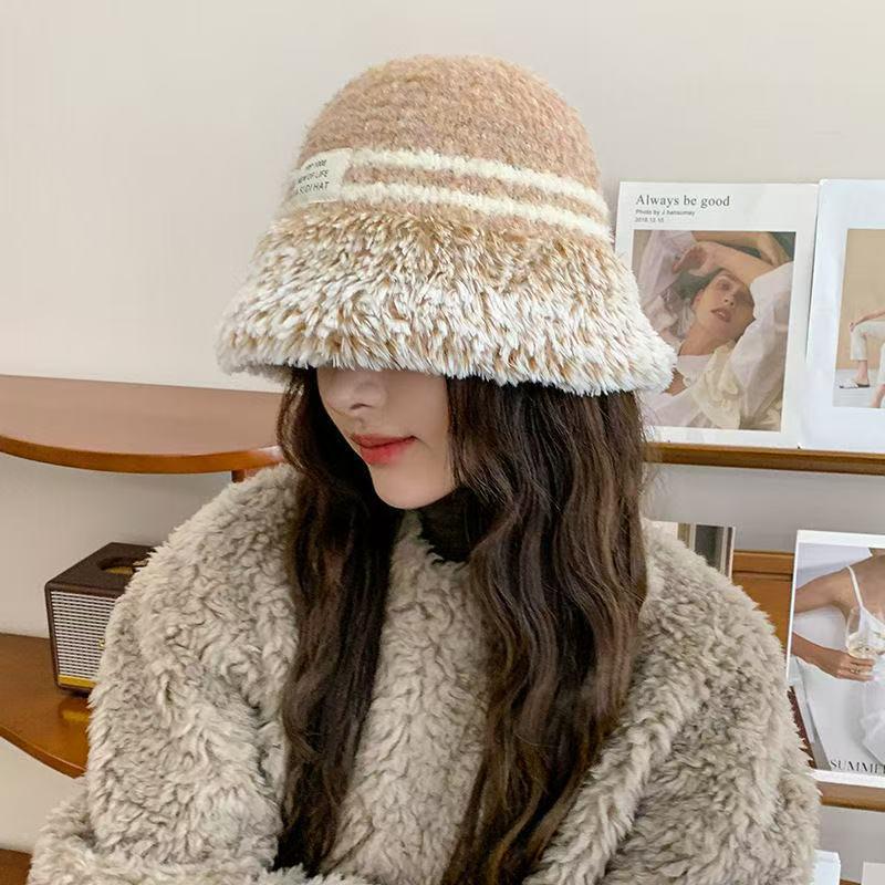 

Женская зимняя плюшевая шляпа-рыбак: Вязаный, нашивка, теплый для большой головы, модная уличная одежда M (56-58 cm) хаки