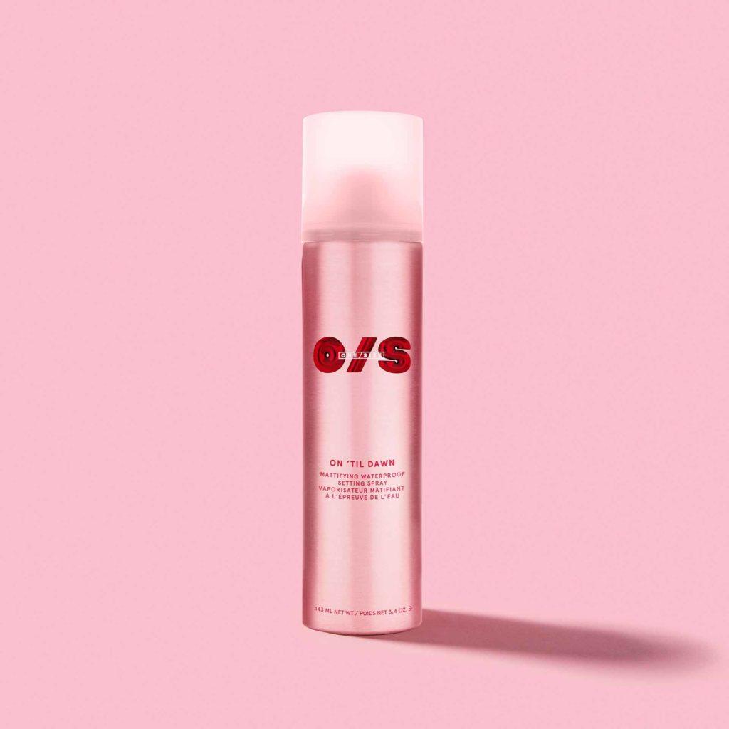 One Size on 'til Dawn Mattifying Waterproof Kitting Spray 3.4 Oz / 143 Ml