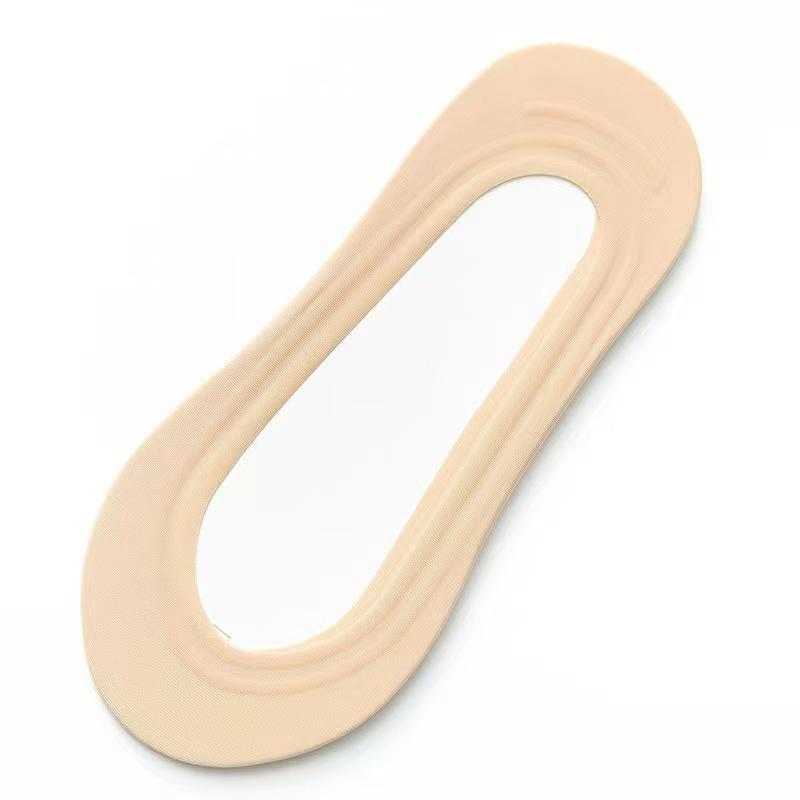 Plus Size 39-42 Women's Ice Silk Low-Cut Boat Socks: Summer Thin, Cotton Bottom, Silicone Non-Slip, Invisible.