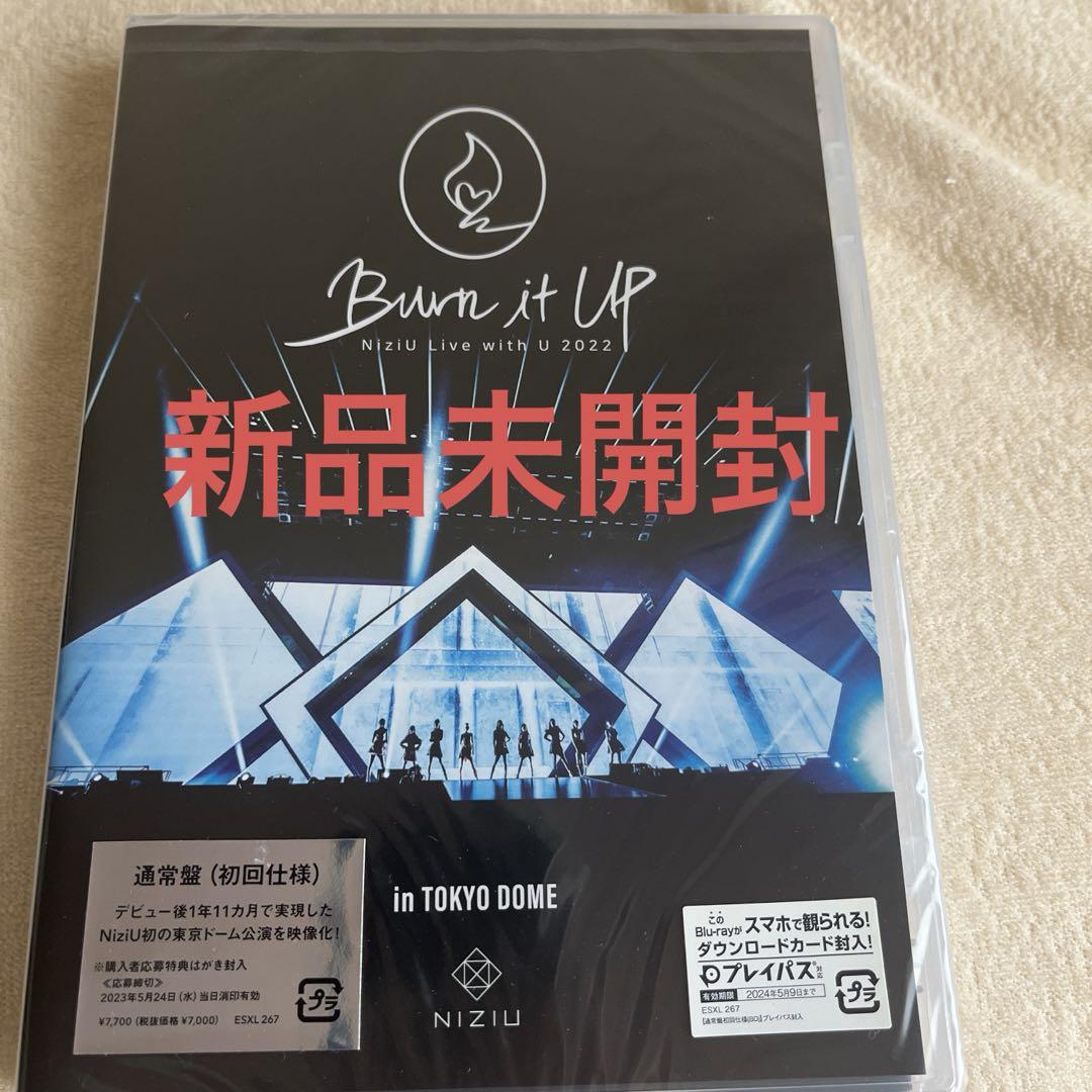 

[USED] NiziU Live 2022 Burn it UP Blu-ray
