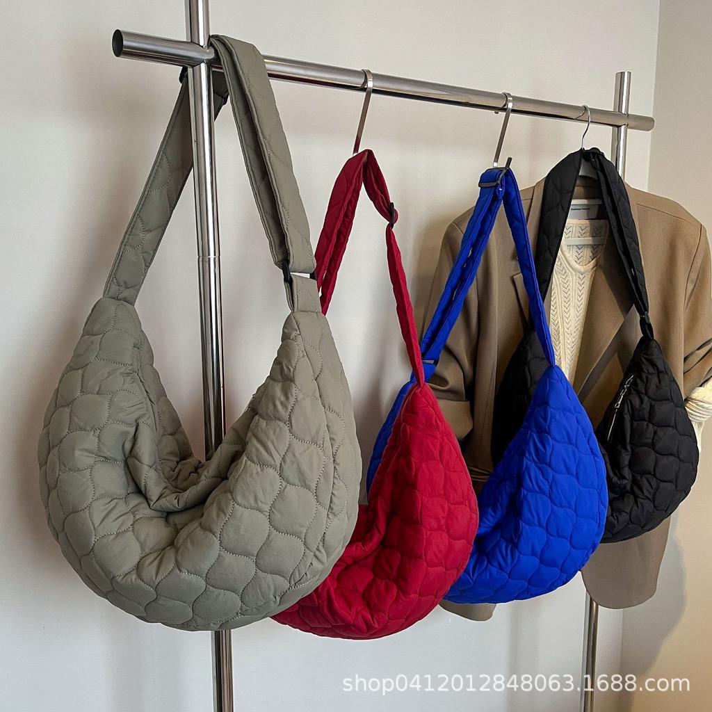 Bag Large Capacity Korean Version One Shoulder Crossbody Dumpling Bag Nylon Moon Bag Retro Fashion Croissant Bag Schoolgirl Bag