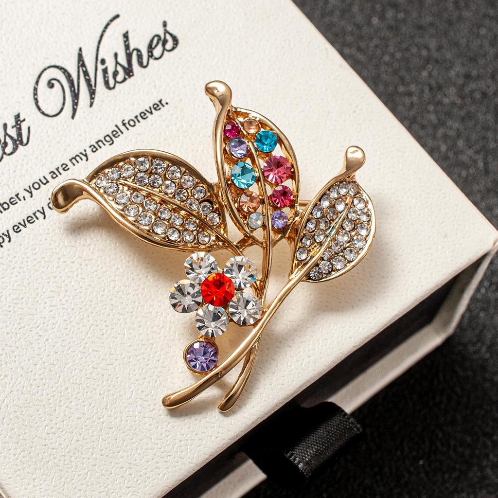 Elegant Rhinestone Flower Bouquet Lapel Pin