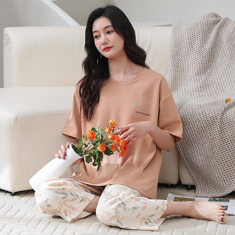 Pajamas Women's 1011 New Summer Women's Modal Cotton Short-sleeved Cropped Pants Show Wan Loungewear Summer Suit