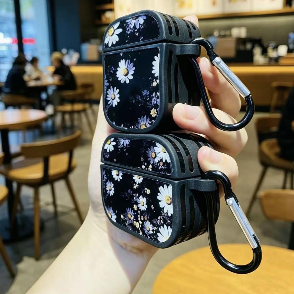 White Chrysanthemum Black Edge Small Waist Earphone Case for Apple AirPods 1 Pro1 Earphone Cover Airpodspro1