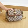 High-end Spring/Summer Tofu Square Bag 2026 New Women's Bag Single Shoulder Crossbody Vintage Plaid Light Luxury Fashion Bag
