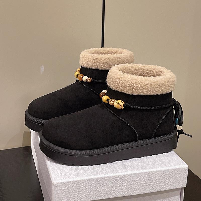 

Корейская версия модных персонализированных ремешков, пушистые ботинки-дутики с отворотами, женские, 2025 новые, ретро, на толстой подошве, плюшевые, теплые, короткие ботинки 41 чёрный