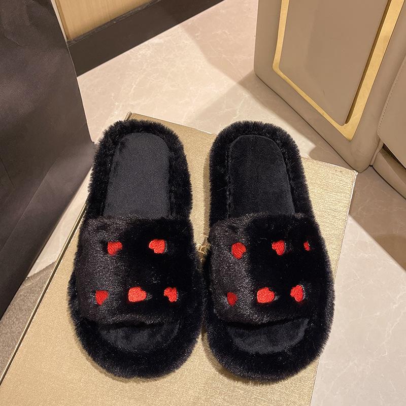 Women Winter Embroidered Slippers Are Warm and Comfortable Indoor Shoes Slippers