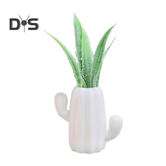 

Миниатюрное растение в горшке Мини-домик из смолы Зеленое растение Куклы Домашний декор стола Миниатюрная сцена Аксессуары для детей 1:Мини-дом 12 масштаба зелёный