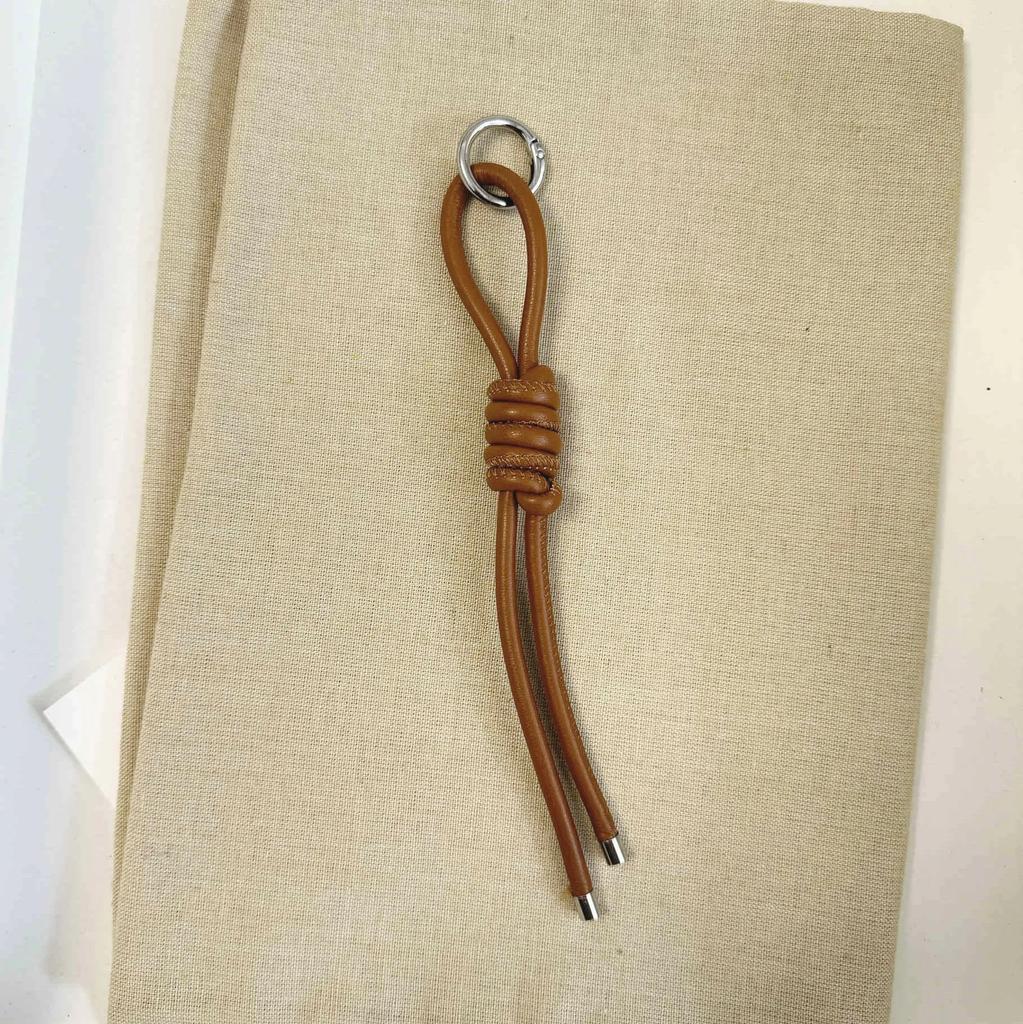 Beautiful PU Rope Knot Keychain Solid Color Thick PU Rope Art with Ring Clasp Woman's Handbag Pendants