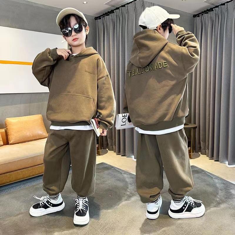 Boys Spring and Autumn Thin Section Hedging Hooded Sweater + Drawstring Trousers Casual Two-piece Set