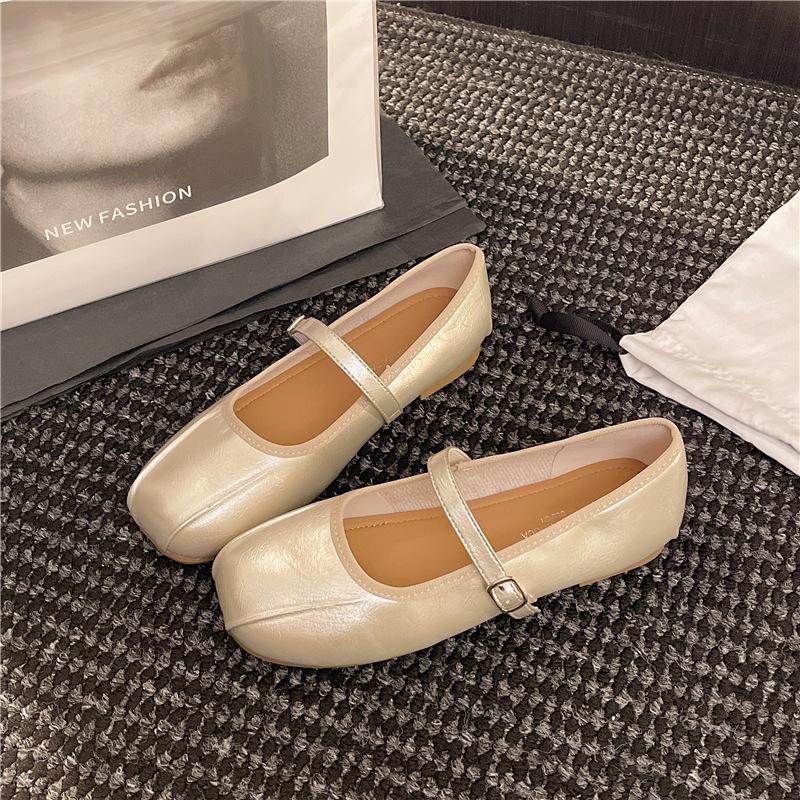 

Туфли дуду летний темперамент с юбкой 2025 новые одинарные туфли женские балетки на плоской подошве французские вечерние туфли Мэри Джейн 40 шампанского