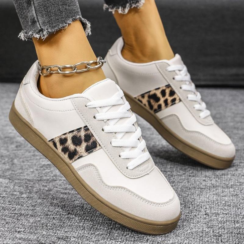 Fashion Women's Flats Sneakers 2025 New Fashion Leopard Print Casual Shoes Outdoor Walking Shoes Sneakers Comfortable Women Sneakers