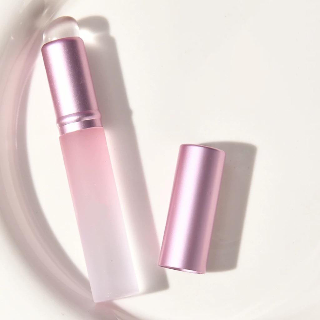 Mini Silicone Lip Makeup Brush Concealer Brushe With Cover Lip Mask Applicators Lip Gloss Brush Women Lipstick Brush Beauty Tool