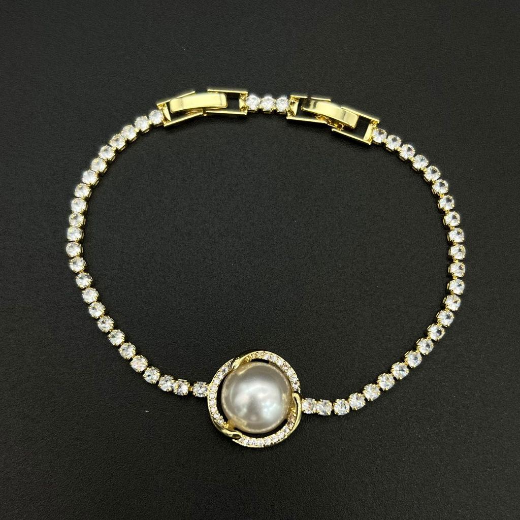 Luxury Geometric Zircon Bracelet - European & American Style