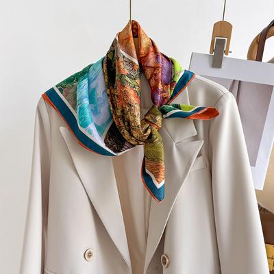 Zweiseitig bedruckter Schal Luxuriöser Imitation Seide Quadratischer Schal Damen Halstuch Bandanas Foulard Haarband Nackenbinde Wickeltücher