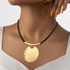 New Accessories Women's Fashion Versatile Atmospheric Necklace Geometric Premium Retro Short Item