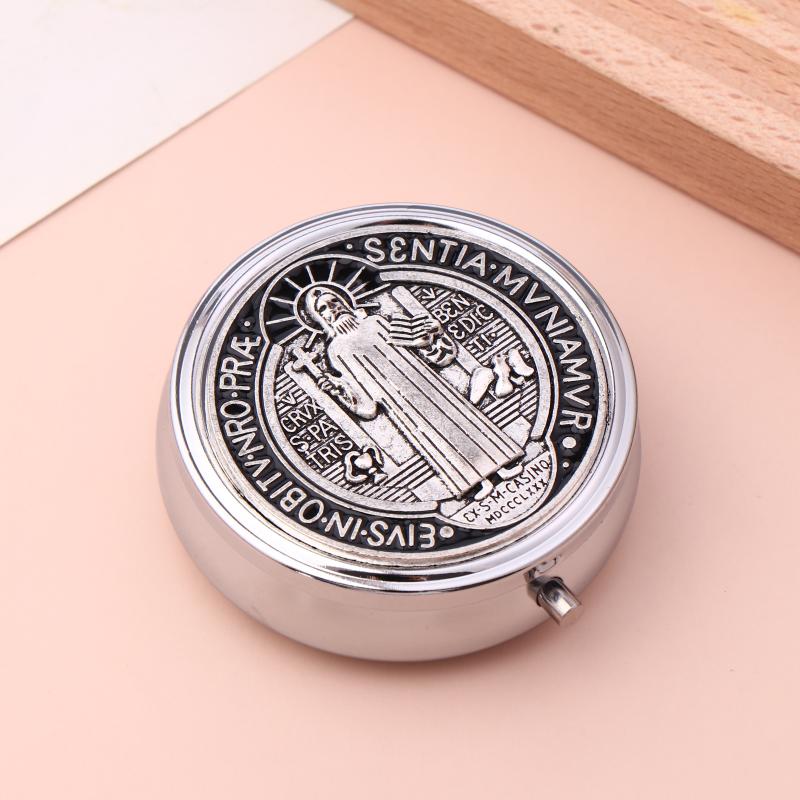 Retro Metal Holy Communion Saint Benedict Rosary Gift Boxes Round Religious Jewelry Packing Case