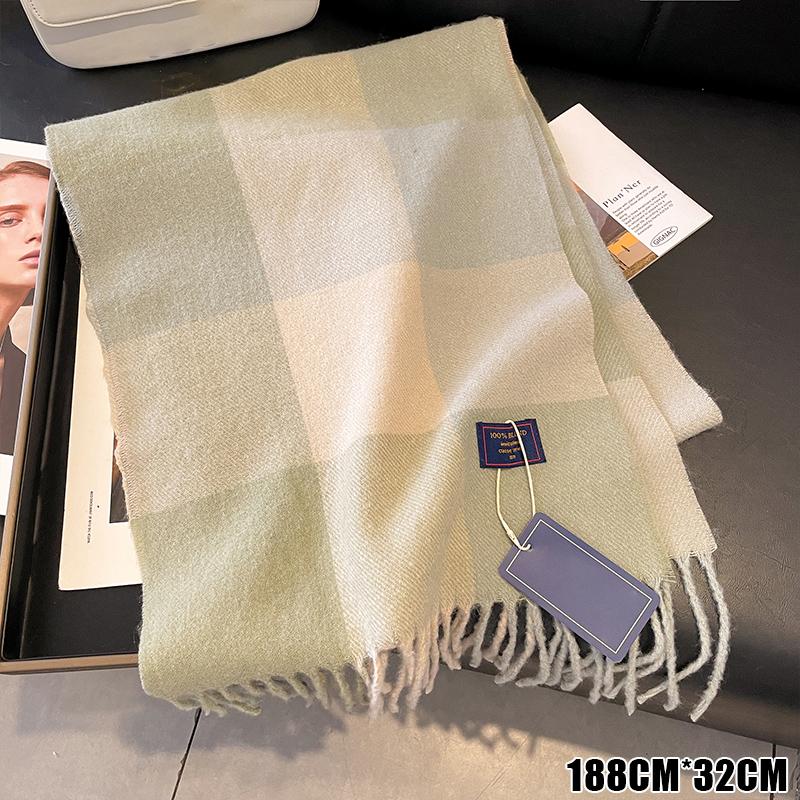 Classic Large Plaid Scarf For Men And Women Couples Korean Style Versatile Warm Neck Scarf Fashionable Gift