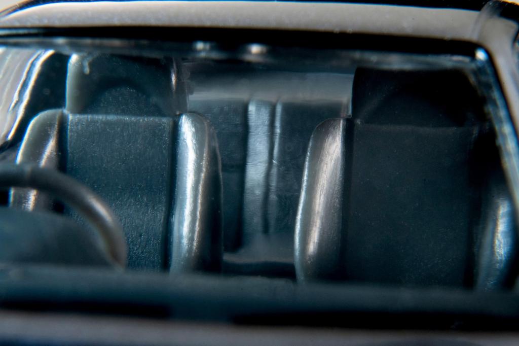 Tomytec Tomica Limited Vintage Neo LV-N235f Nissan 180SX Type X Purplish Gray 1995 Model (Assembled)