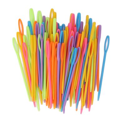 100 adet Büyük Gözlü Plastik İğne Parlak Renkler Plastik İplik İğneleri Büyük Gözlü Taşınabilir Plastik