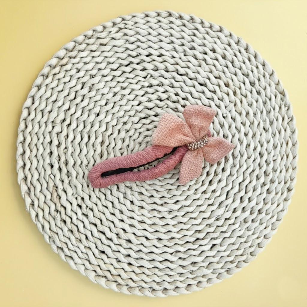 

2025 Rhinestone Duckbill Hair Clip: High-End Claw, Women s Celebrity Hairpin Accessory