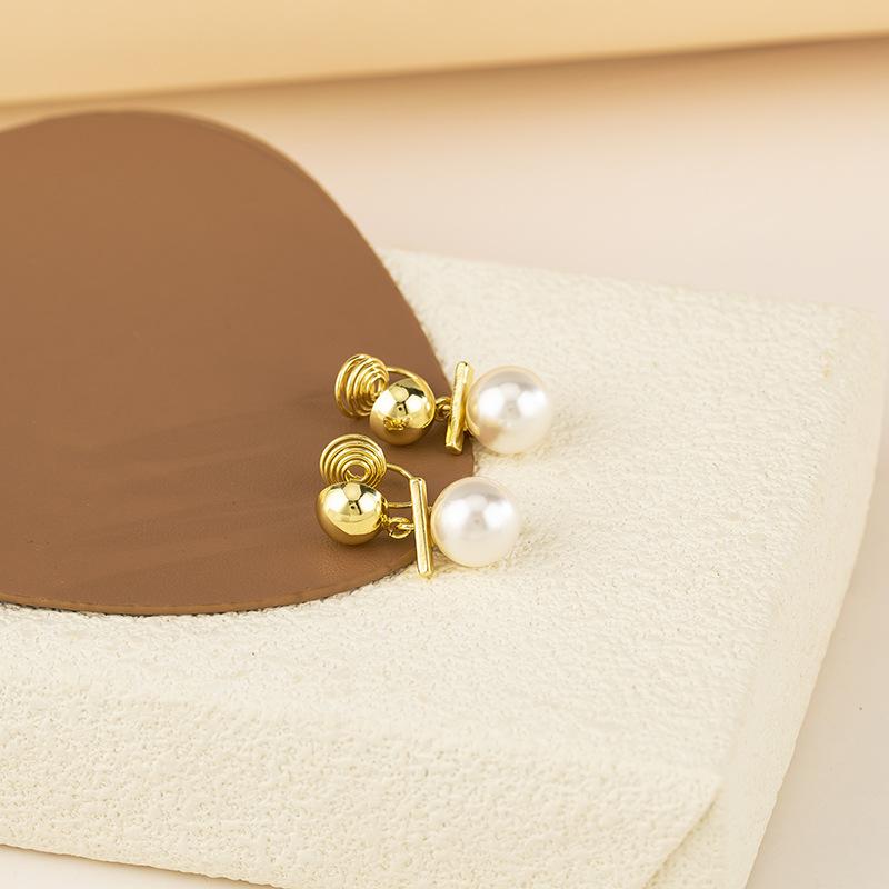 Earless Imitation Pearl Pendant Earrings Vintage Elegant Mosquito Coil Ear Clip