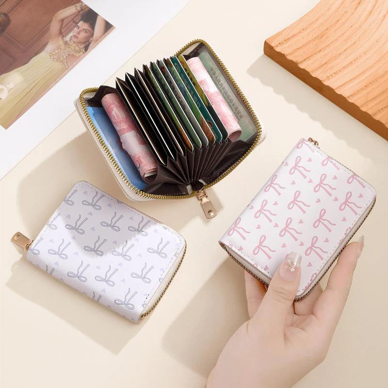 Cute Bow Print PU Leather Card Holder Multiple Slots Secure Zipper Coin Purse Small Wallet for Weekend Trips