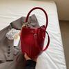 Bags Women's New Casual Commuter Handbags Fashion Versatile Shoulder Messenger Bags Niche Bucket Bags
