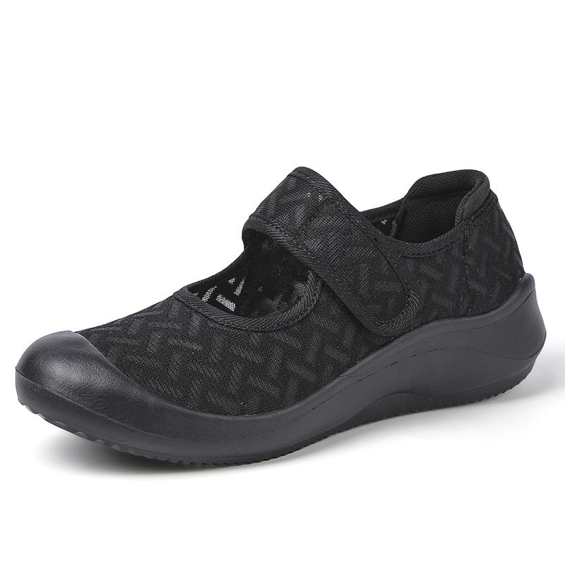 Spring/summer New Breathable Mesh Oversized Women's Shoes Magic Tape a Light Soft-soled Casual Sneakers Mom Shoes