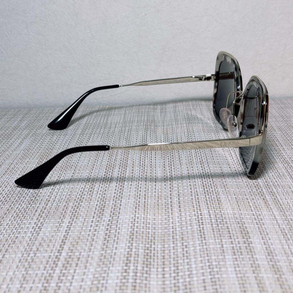 Used [Good condition/with case] PRADA sunglasses ladies