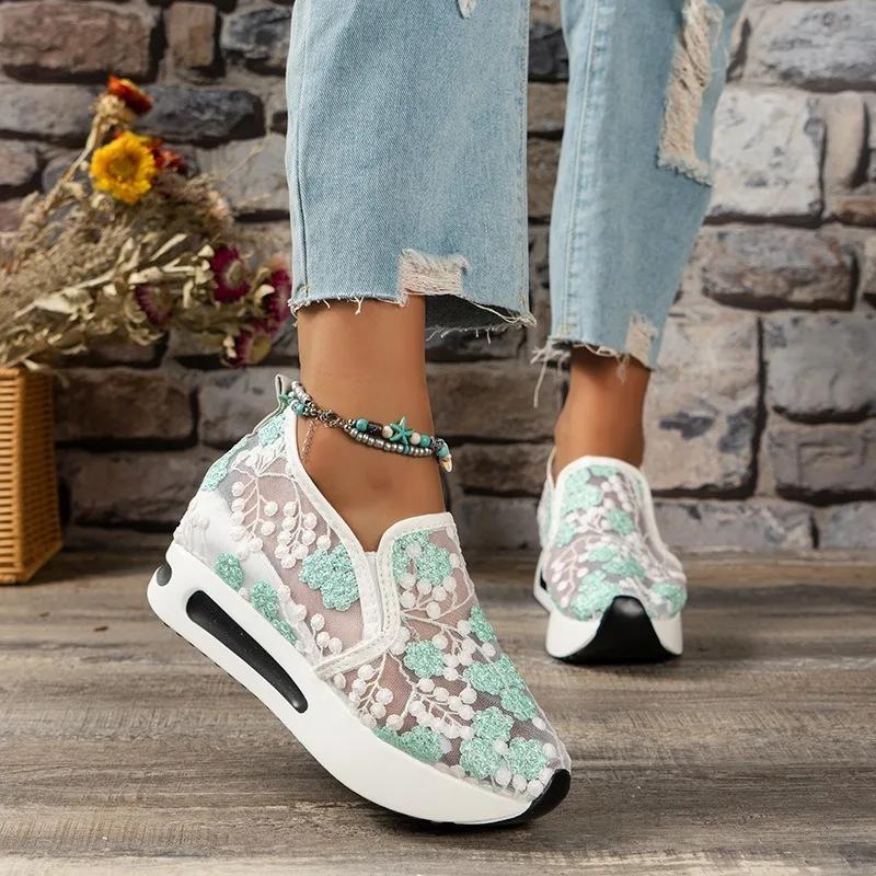 Fashion Women's wedge sneakers, comfortable white shoes, floral embroidered mesh, slip-on, size 42