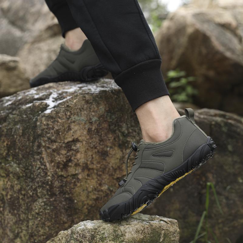 Plush Warm Cotton Shoes Barefoot Outdoor Hiking Shoes Non-slip Walking Trekking Shoes Winter Climbing Sneakers