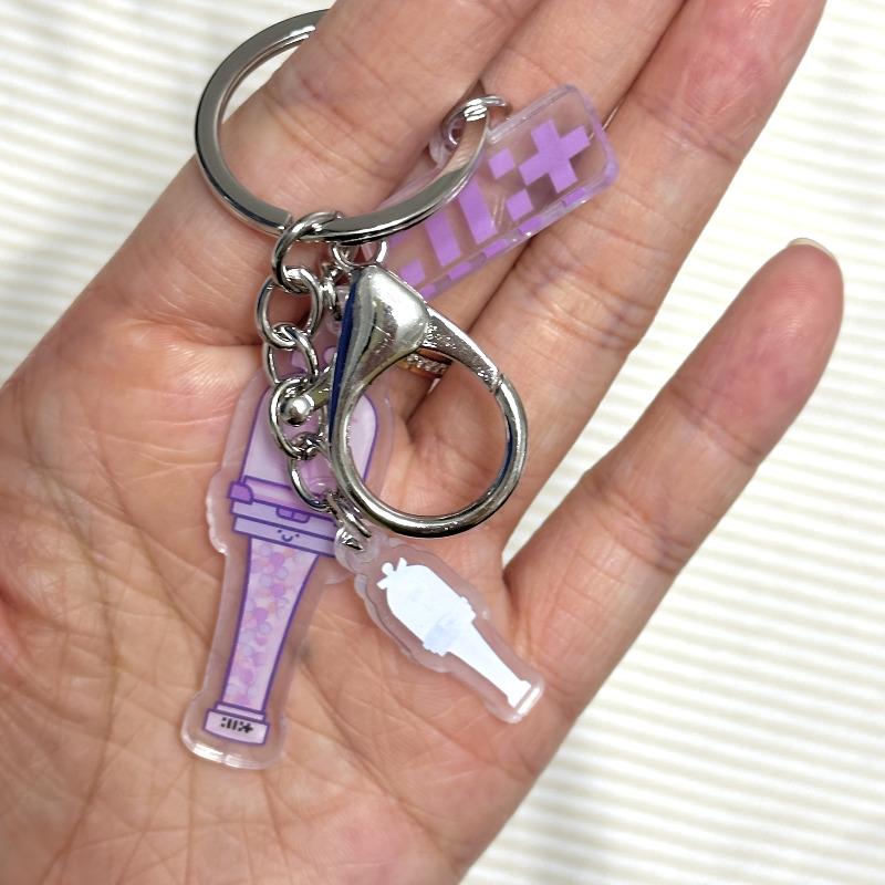 2D Flat Cartoon Acrylic Keychain & Pendant - Kpop Merch Collectible Accessory for Bags, Keys & Backpacks