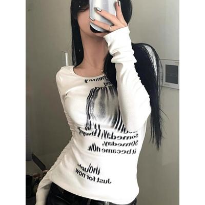 Graffiti Brief Drucken T Shirt Frauen Schlank Crop Tops Langarm Y2k Ästhetischen Grunge Tees Streetwear Harajuku T-shirts