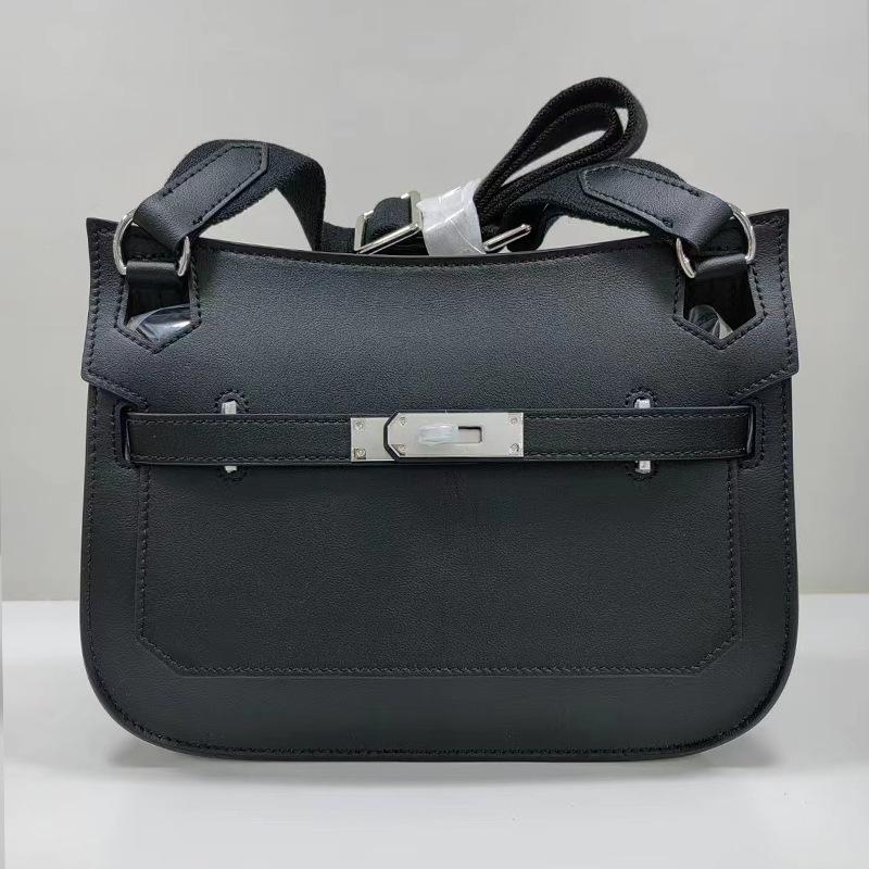 New Jypsiere Bag Swift Mini Gypsy Calf Leather Mini Shoulder Bag Goods