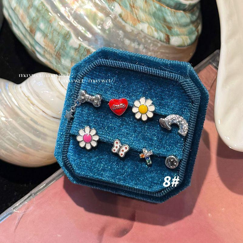 

Maywct Summer Park Korean Ins Color Little Daisy Heart Butterfly Cross Titanium Steel Ear Studs Otica 8# Silver smiling face (one) Rod thick 0.8*6mm