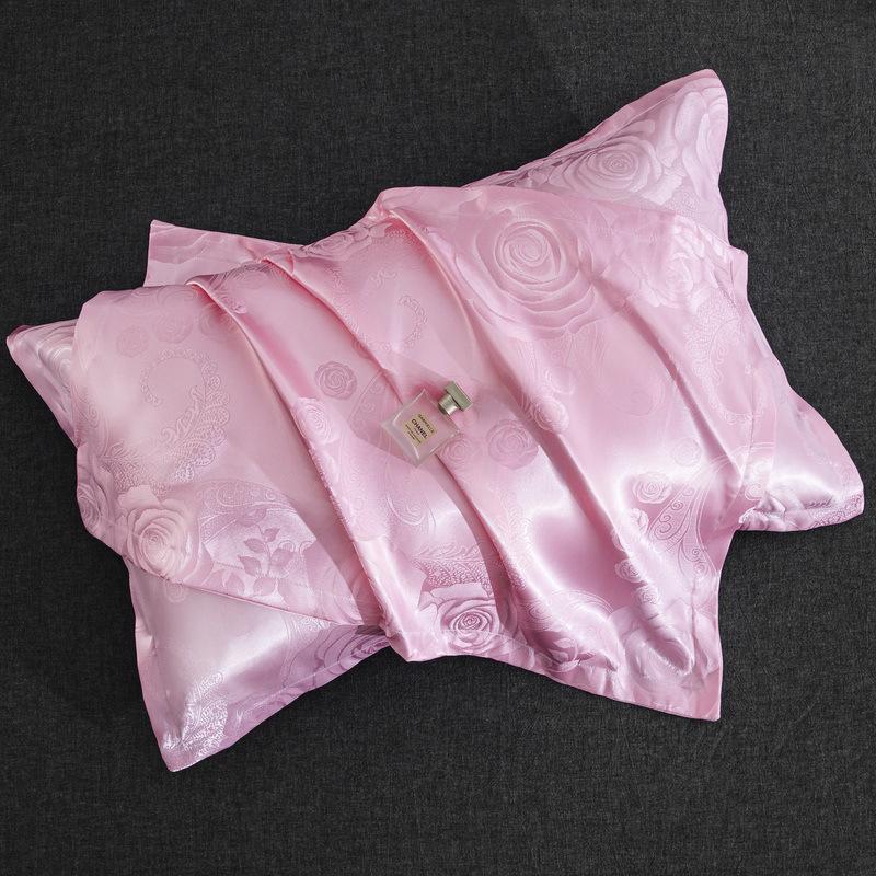 Fronha de Travesseiro Estilo Europeu Three Squirrels em Seda Gelada, Design Jacquard Fresco de Verão, Serve para Travesseiro 48x74cm.