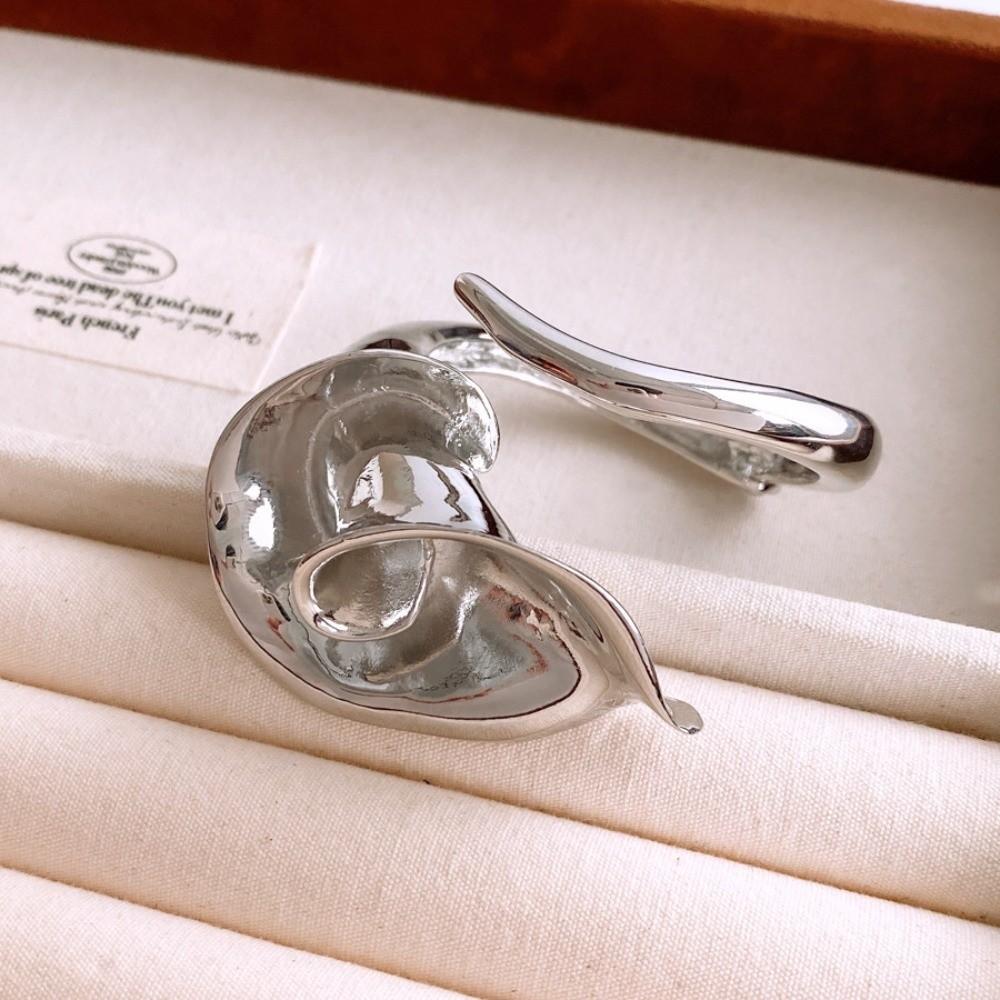 Zinc Zinc Alloy Gold Silver Flower Cuff Bangles Metal Irregular Exaggerated Bracelet  Decoration