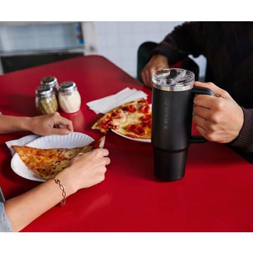 STANLEY Quencher Pro Tour Flip Straw Tumbler, 0.88L, Stainless Steel, Insulated, 880ml, Outdoor Water Bottle, Black 2.0, 10-12485